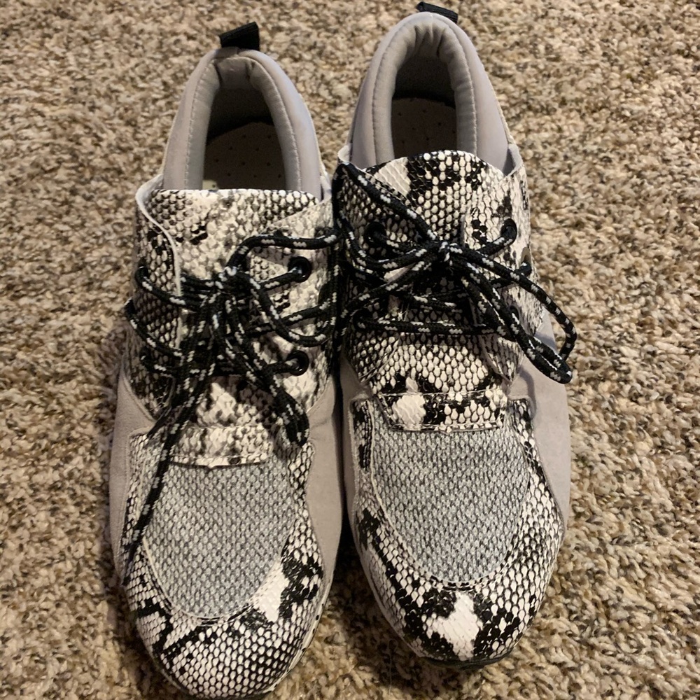 Fashion sneakers
